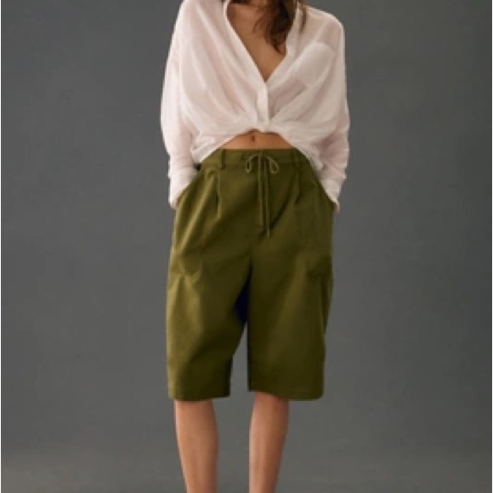 Anthropologie Olive Bermuda Parachute Shorts